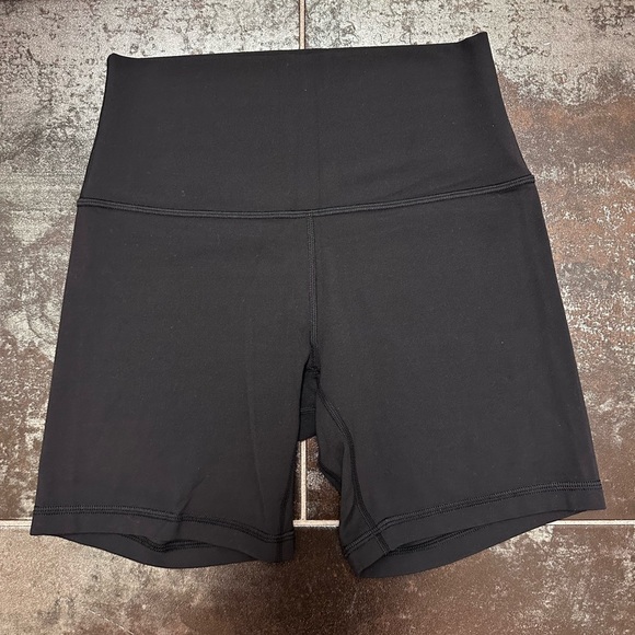 lululemon athletica Pants - F26 NWOT Lululemon Womens Align High Rise Short 6” Black Size 6 Nulu Run Yoga